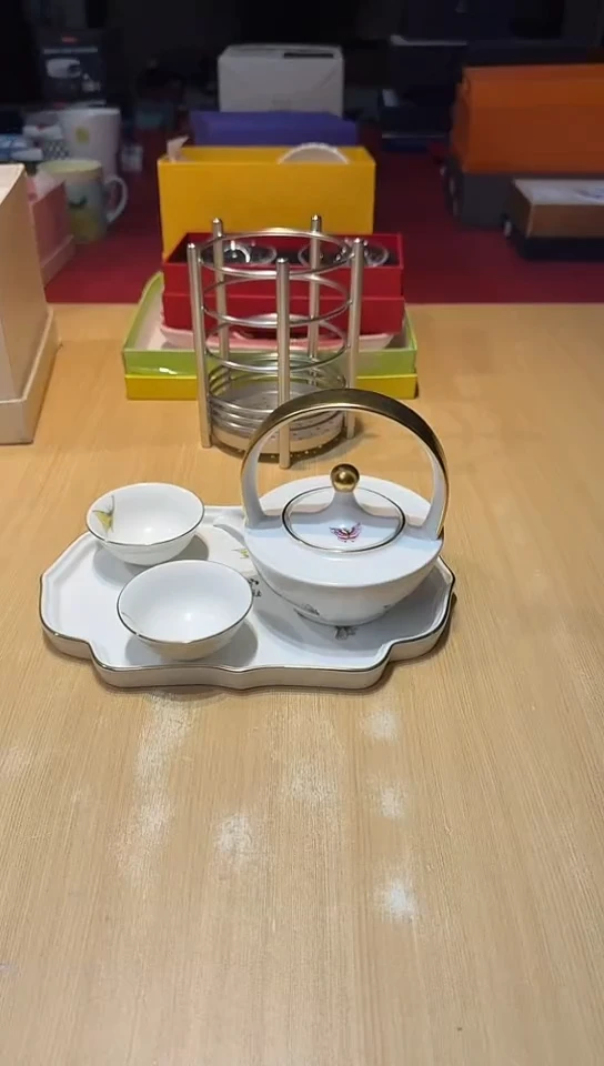 瓷片生活的本意是开心啊@@1
