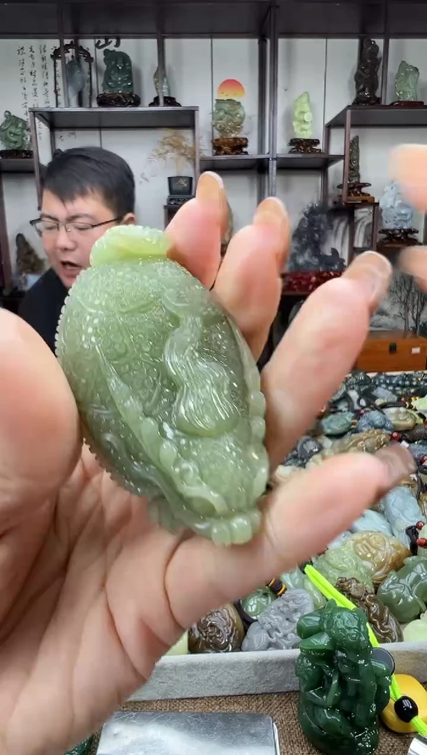 未镶嵌和田玉把件1