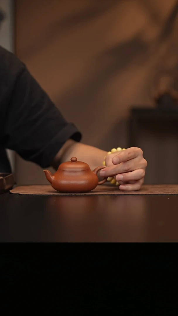 允禾斋 紫砂壶  君德 降坡