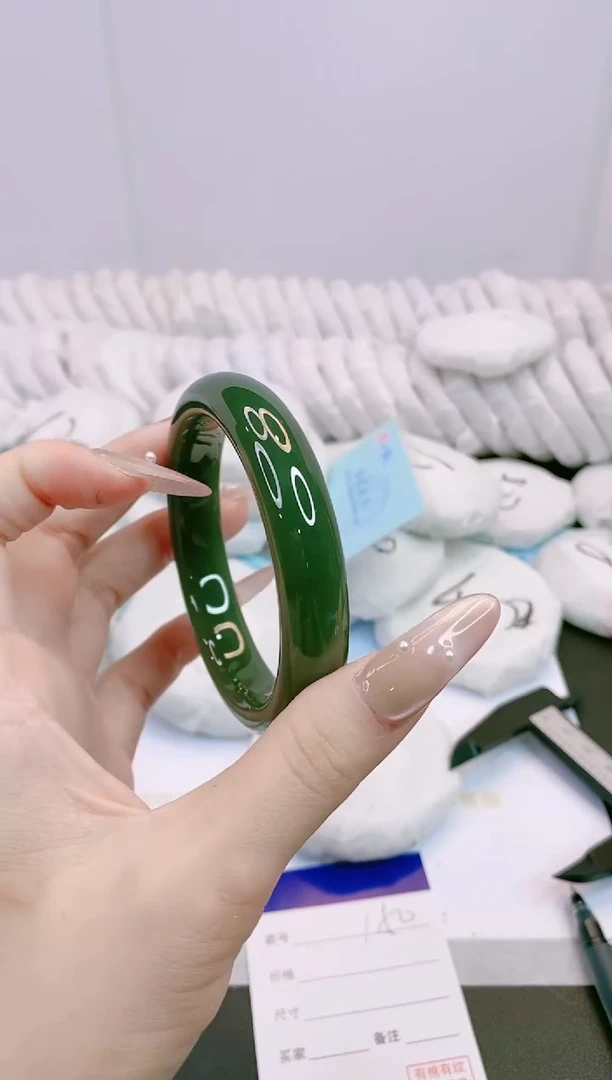 和田玉手镯未镶嵌28X150-56