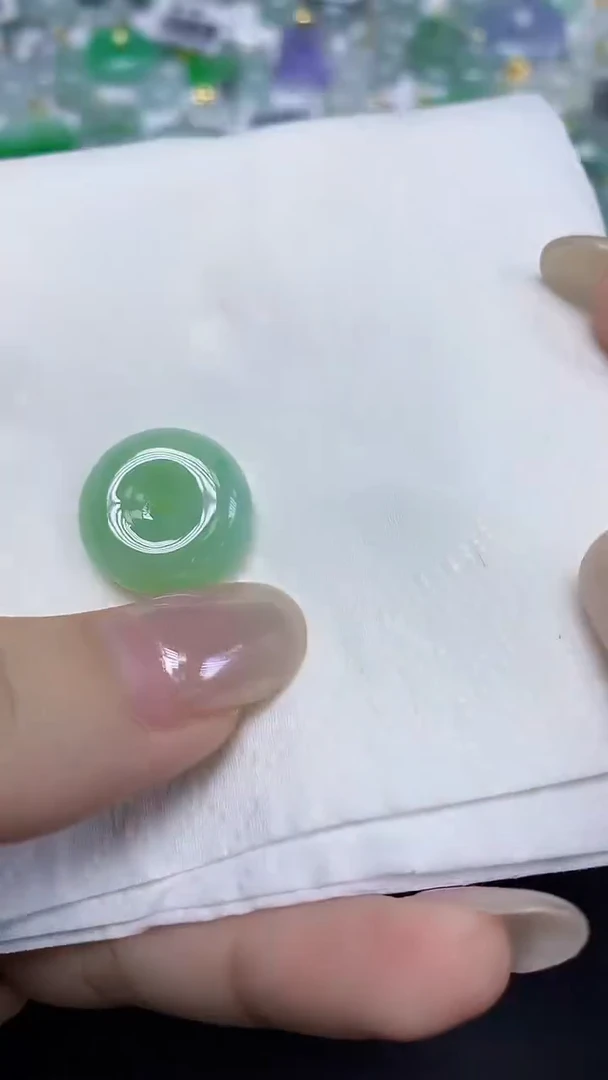 翡翠未镶嵌颈饰天然缅甸翡翠A货