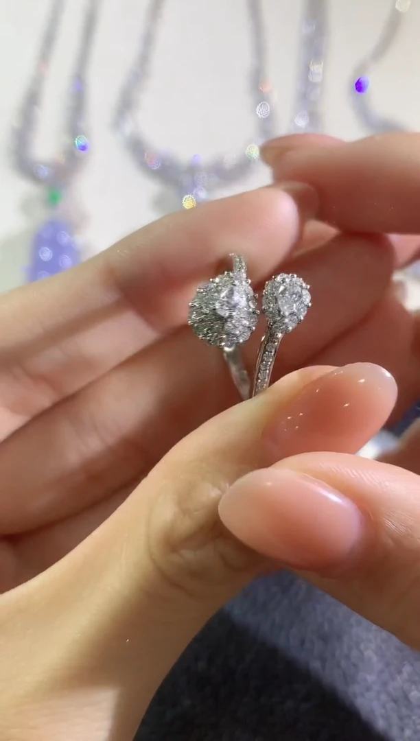 18K金镶嵌戒指/指环钻石D52