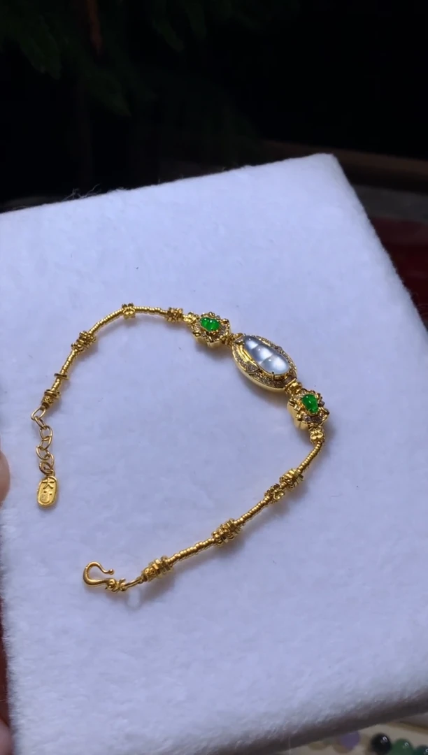 未镶嵌定制翡翠手链