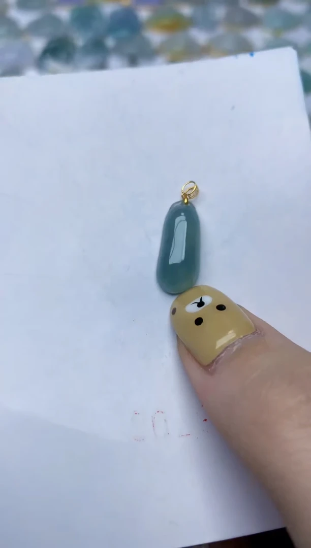 翡翠18K金镶嵌颈饰天然翡翠A货