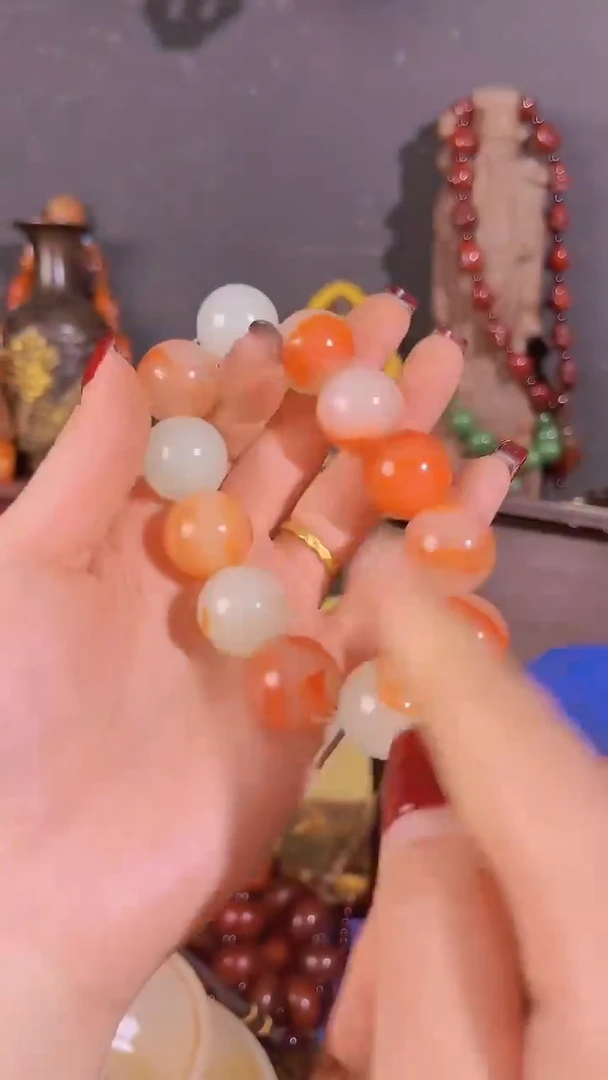 【闪购商品】玛瑙/玉髓手链合金手串