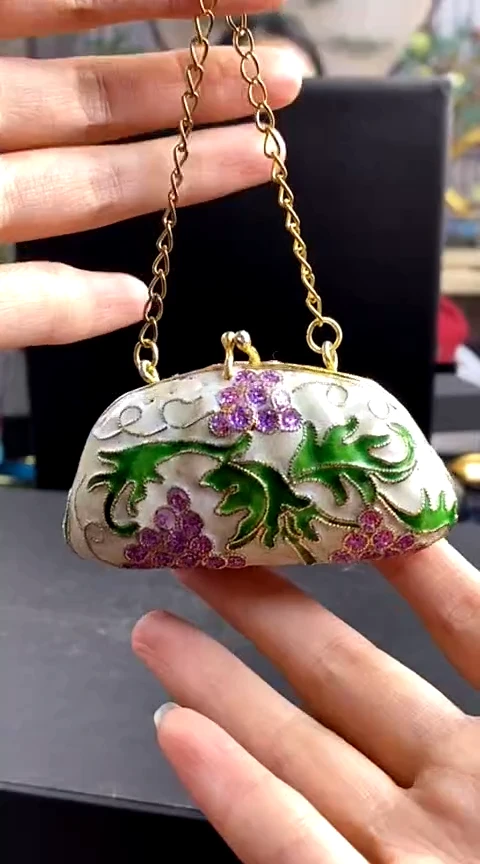 【闪购商品】非遗技艺 景泰蓝花丝包白色