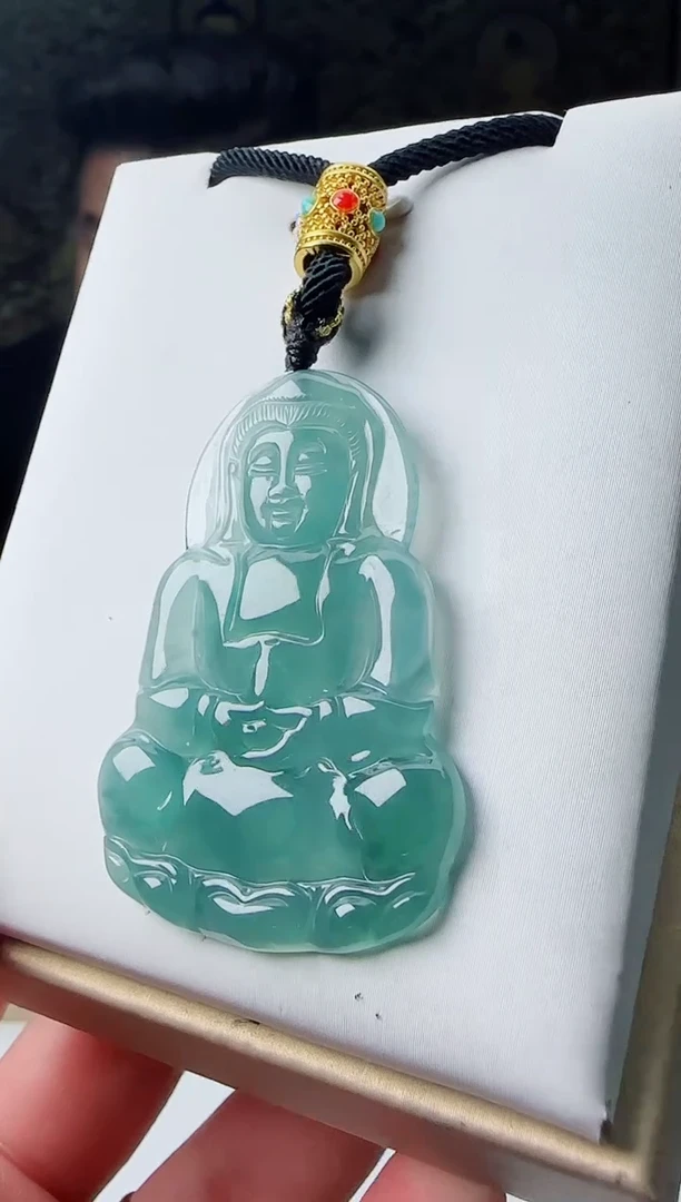 【闪购商品】翡翠颈饰未镶嵌多样性随机发其一