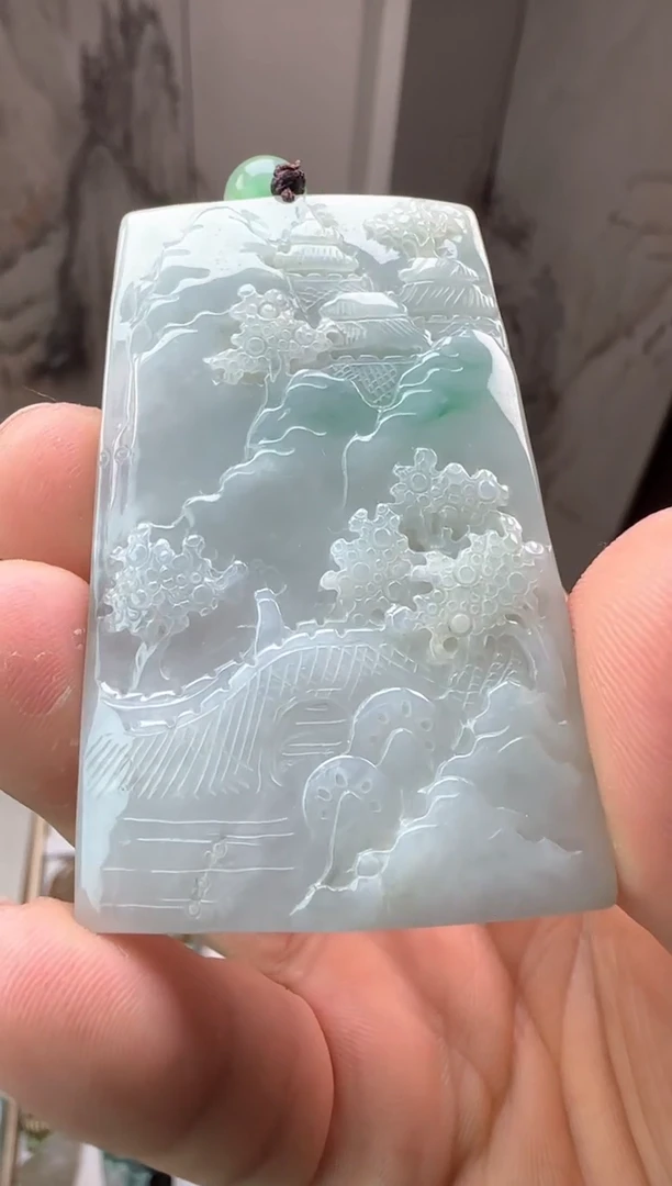 吊坠(不含链)未镶嵌翡翠天然缅甸A货翡翠（山水牌）