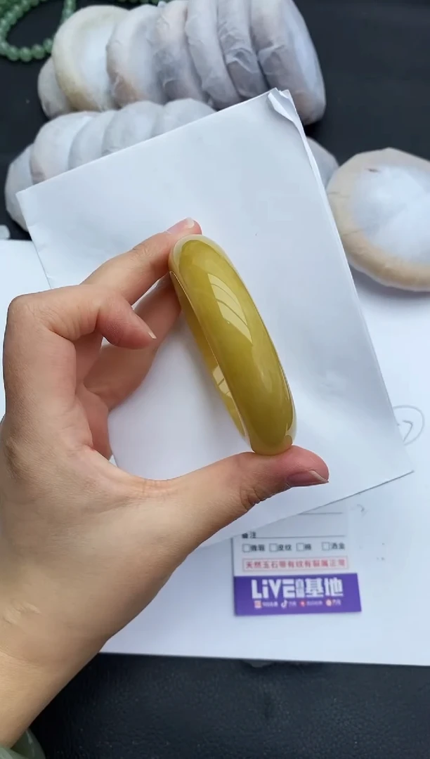 未镶嵌手镯石英质玉121+55/56