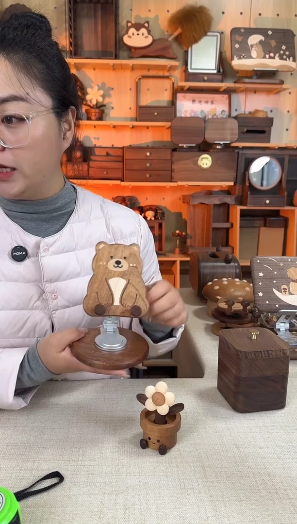 木乌檀木实木小熊手机支架