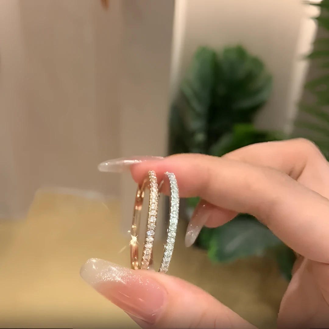 恒美娜 925银莫桑石耳饰 排镶耳圈耳环简约经典百搭轻奢镶嵌欧美Y
