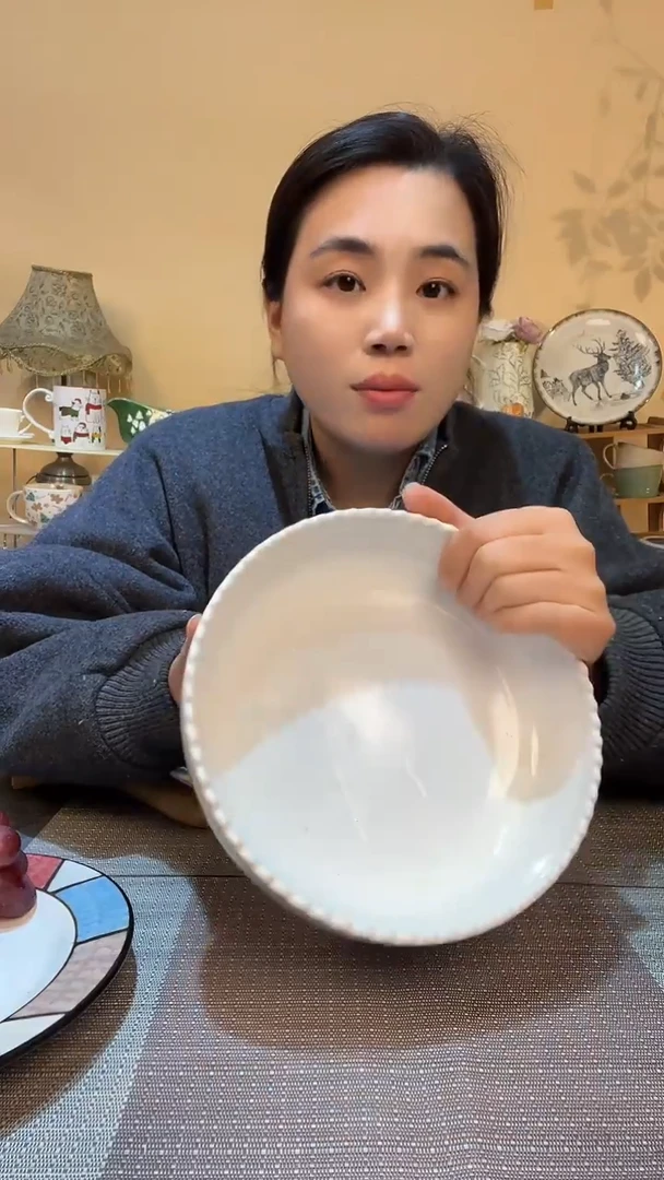 瓷片8英寸碗  微瑕介意勿拍