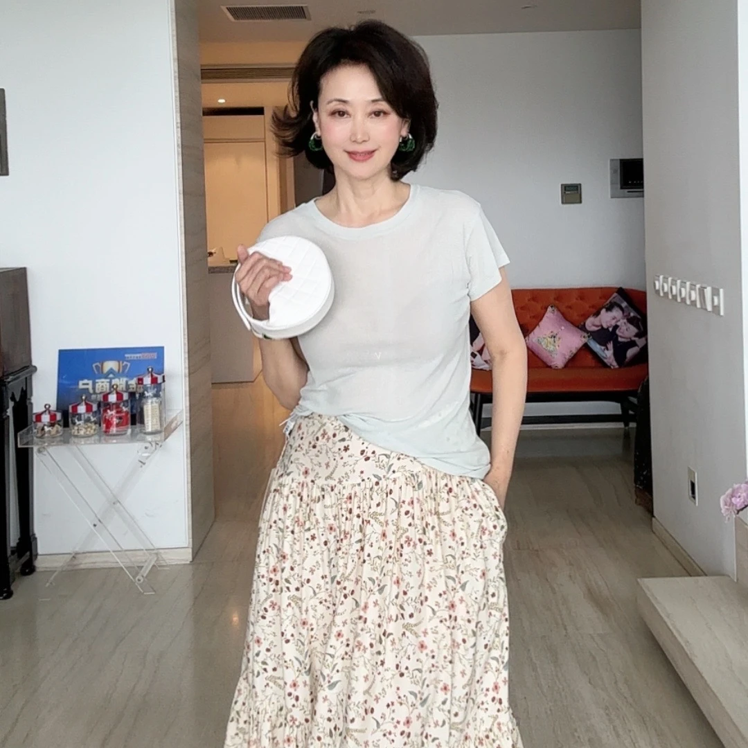 HDL  · 白色通勤百搭款纯棉圆领短袖