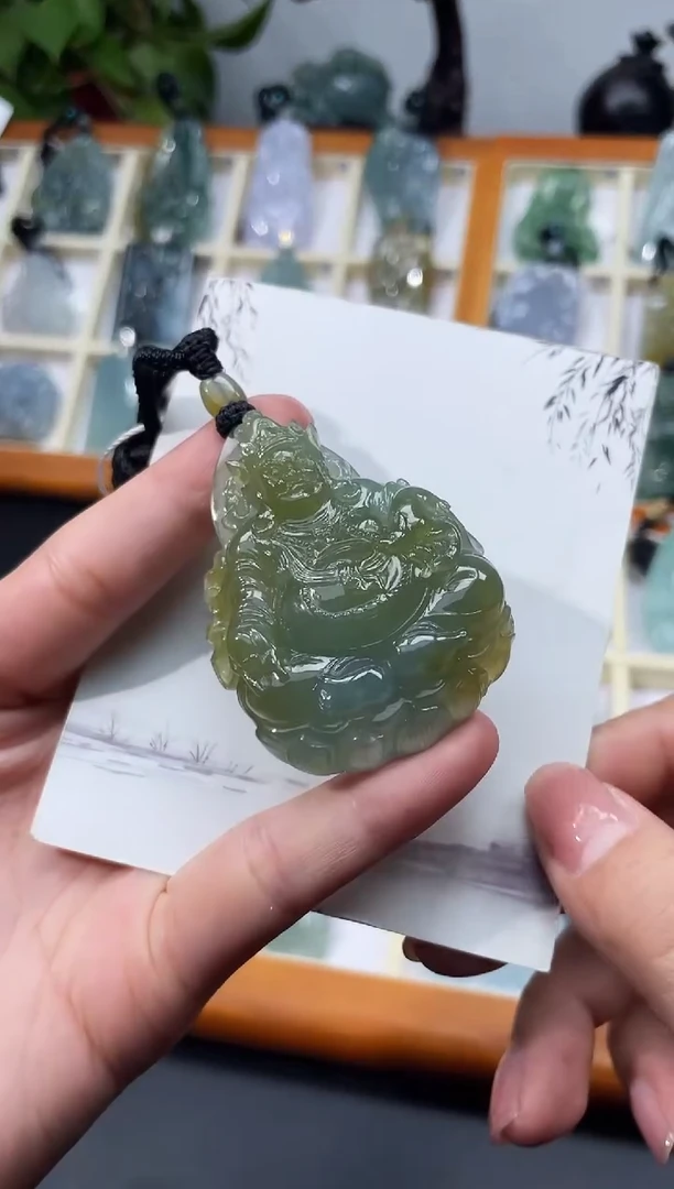 颈饰未镶嵌翡翠法*赫黄财神