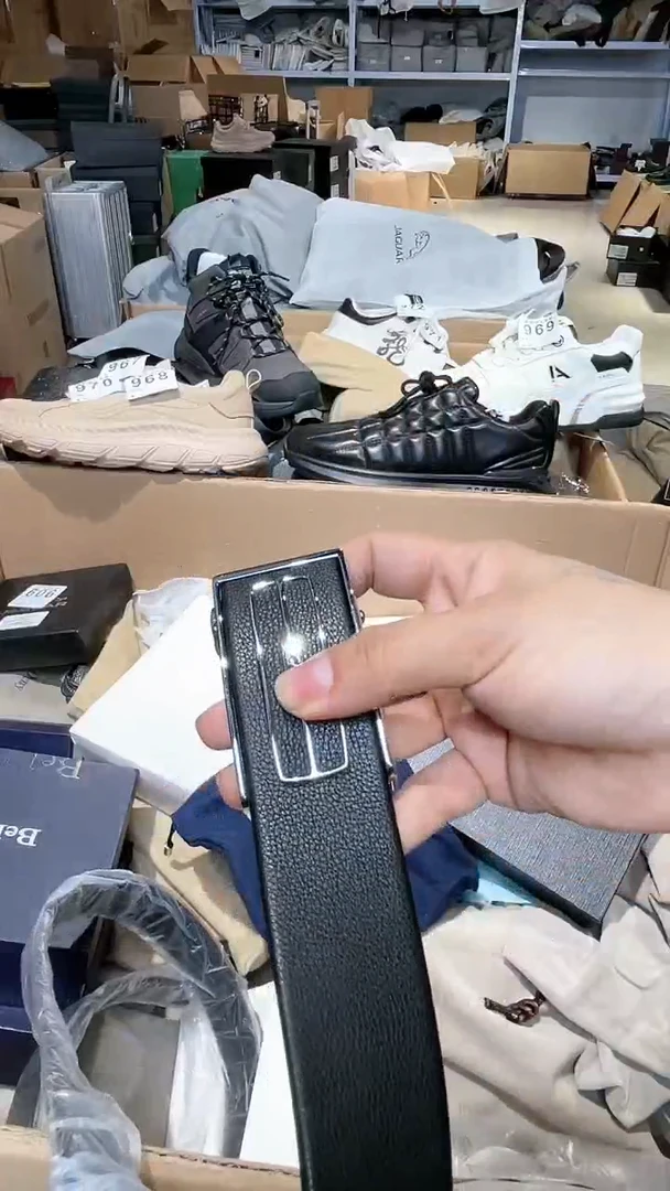 牛皮（革）韩爵绅士包包皮具679