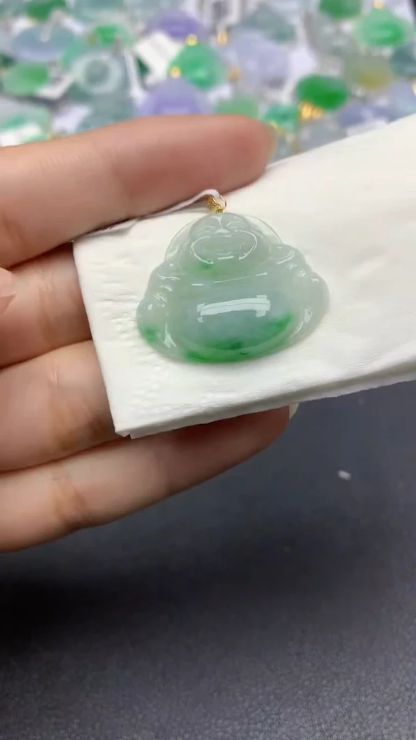 翡翠未镶嵌颈饰天然缅甸a货翡翠