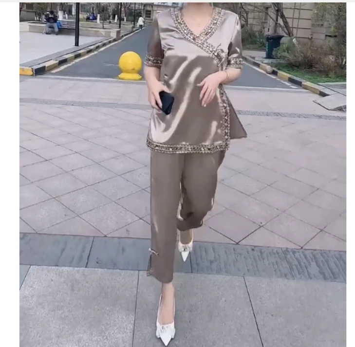 2025夏季时尚潮流百搭精品女装8XOA