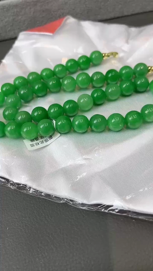 【闪购商品】砖雕闪66 正阳绿项链