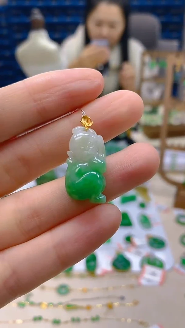 颈饰18K金镶嵌翡翠新号开播 全场乱卖