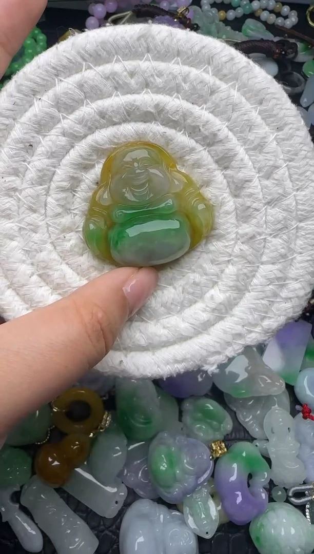 颈饰未镶嵌翡翠缅甸翡翠吊坠