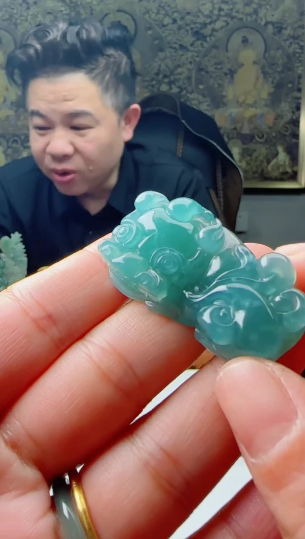 【闪购商品】翡翠颈饰未镶嵌多样性随机发其一