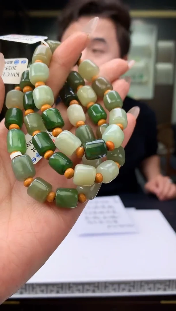 【闪购商品】和田玉手串未镶嵌Boss阳天然和田玉（拍一发一）