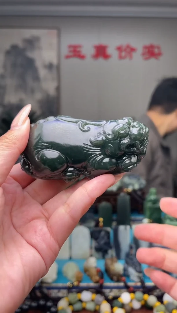 未镶嵌和田玉挂件1