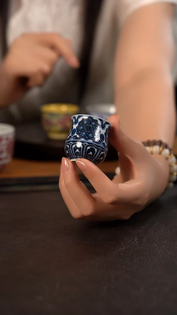 洪印慕明宝相花小玉兰杯