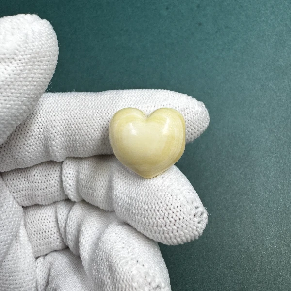 N1019天然猛犸牙爱心配饰 支持鉴定 假一罚四