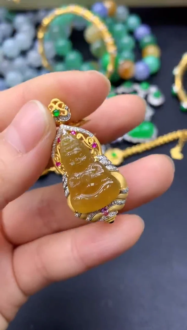 颈饰18K金镶嵌翡翠396-中国好珍宝