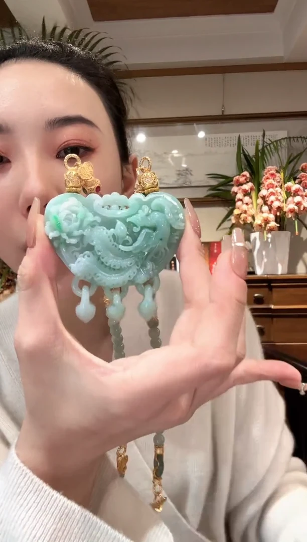【闪购商品】翡翠颈饰未镶嵌国风
