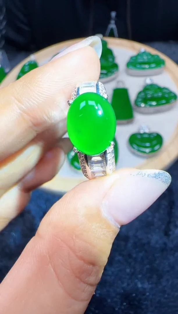 未镶嵌定制翡翠翡翠戒指61