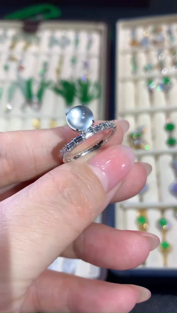 18K金镶嵌戒指翡翠D36