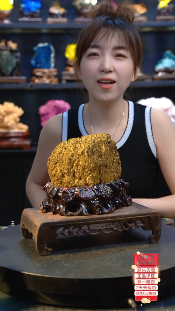石材精品斑铜矿，矿物晶体摆件