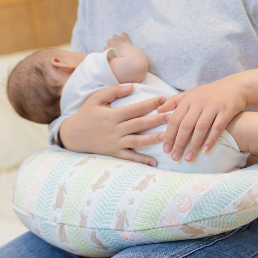 可爱网红雅赞多功能枕防惊跳枕颈枕腰靠抱枕防吐奶枕哺乳枕