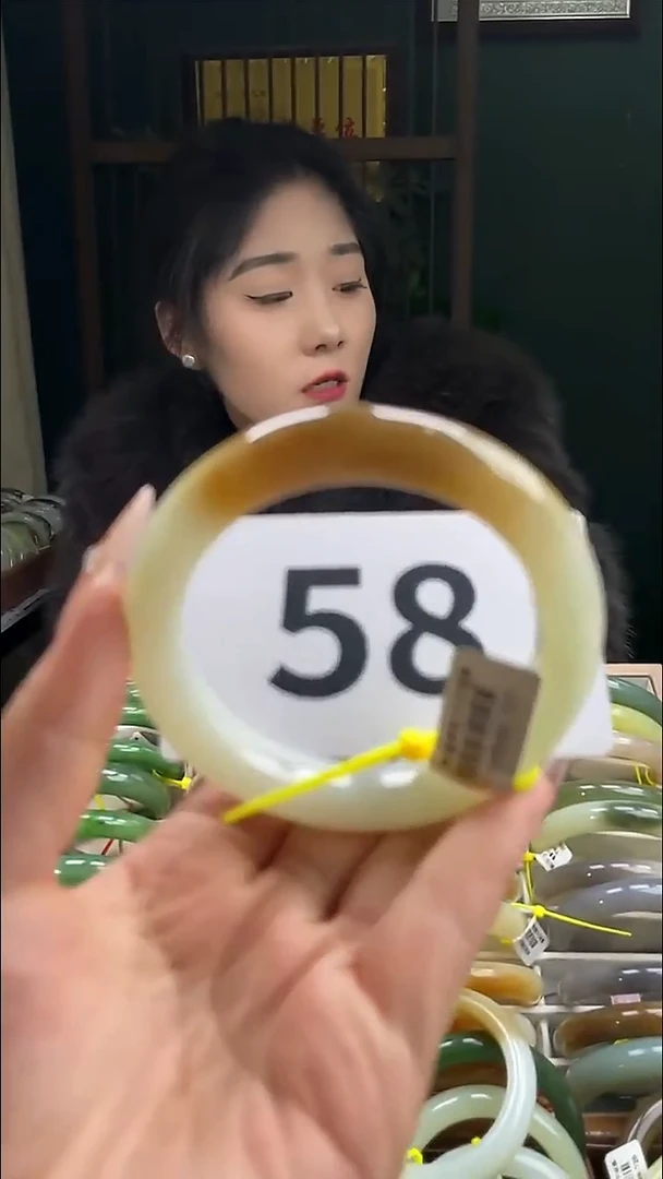 定制和田玉和田玉手镯