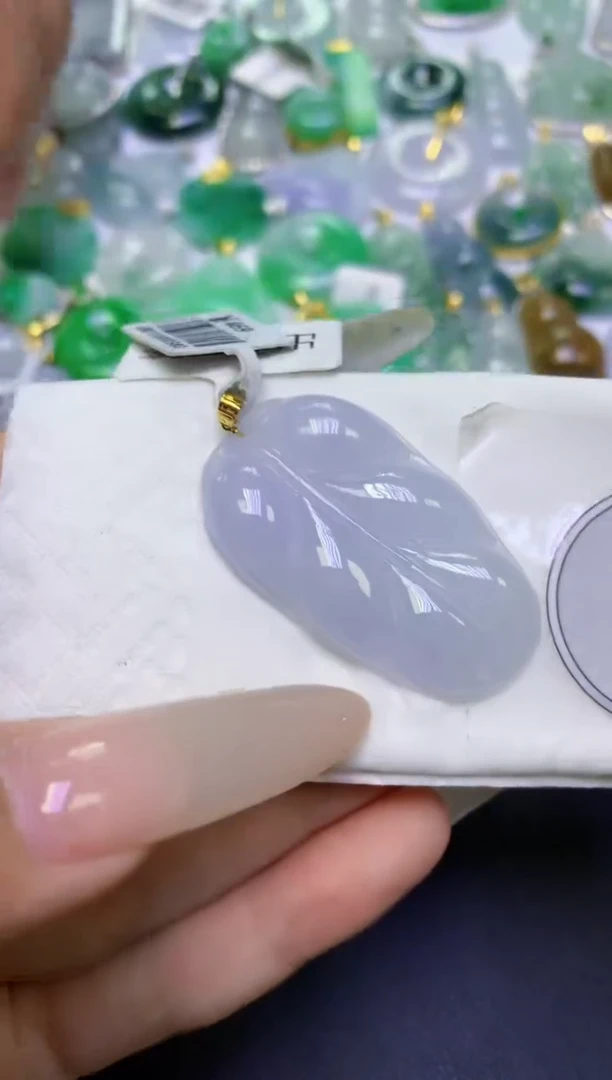 颈饰18K金镶嵌翡翠天然缅甸翡翠A货百元以上9元证书费自理