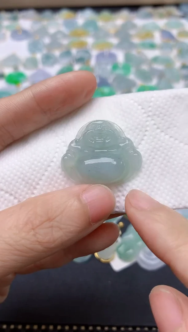 翡翠未镶嵌颈饰天然缅甸A货翡翠