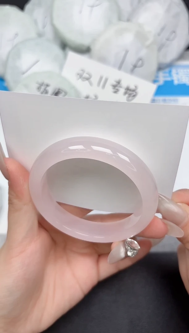 未镶嵌手镯石英质玉149-56.8