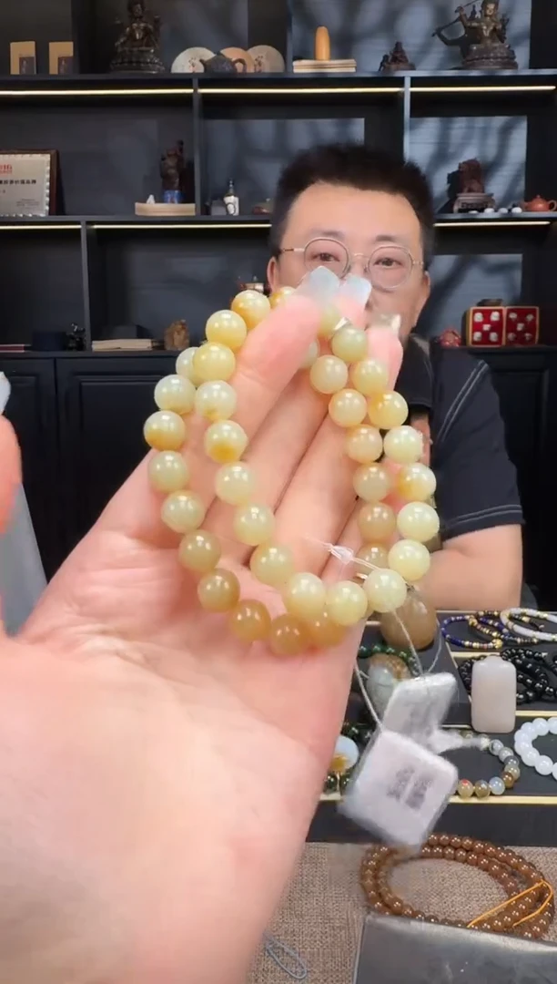 和田玉未镶嵌颈饰10mm黄口手串  多样性发 拍一发一