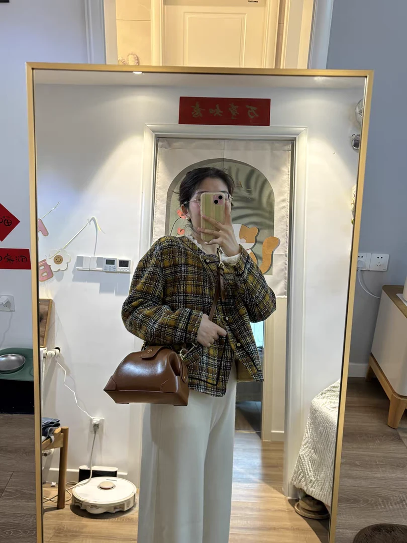 欧货2025开春新款爆款小个子短款正肩毛呢小香风休闲外套女X8807