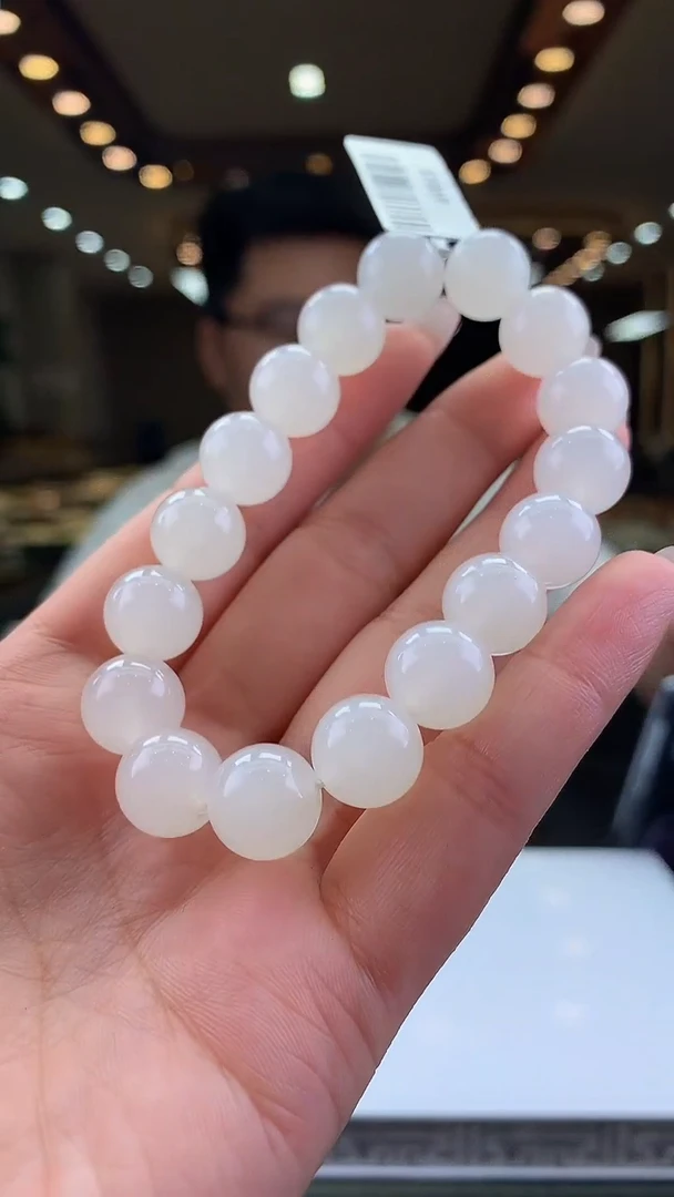 定制和田玉天然和田玉（拍一发一)