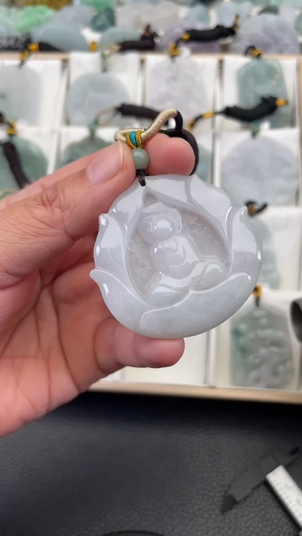 颈饰未镶嵌翡翠天然缅甸翡翠A货238