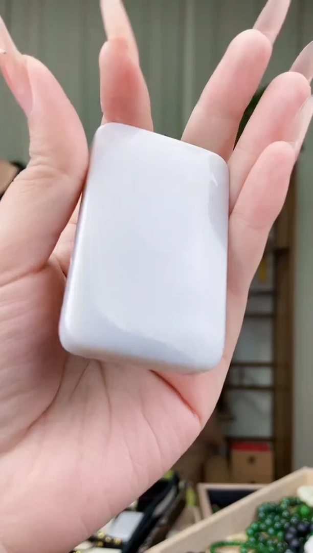 和田玉未镶嵌挂件拍一发一，多样性发货！