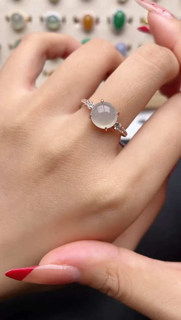 【闪购商品】翡翠戒指银S925镶嵌一物一证一礼盒