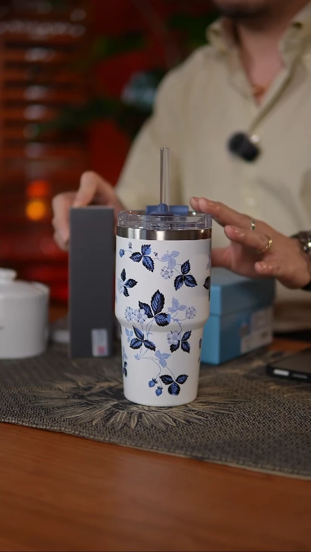 当代10.14威基伍德【野草莓墨蓝吸管杯592毫升】送派克圆珠笔