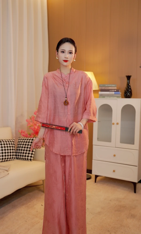 天 丝阔腿裤套装女夏季2025新款高级感休闲洋气防晒衬衫两件套
