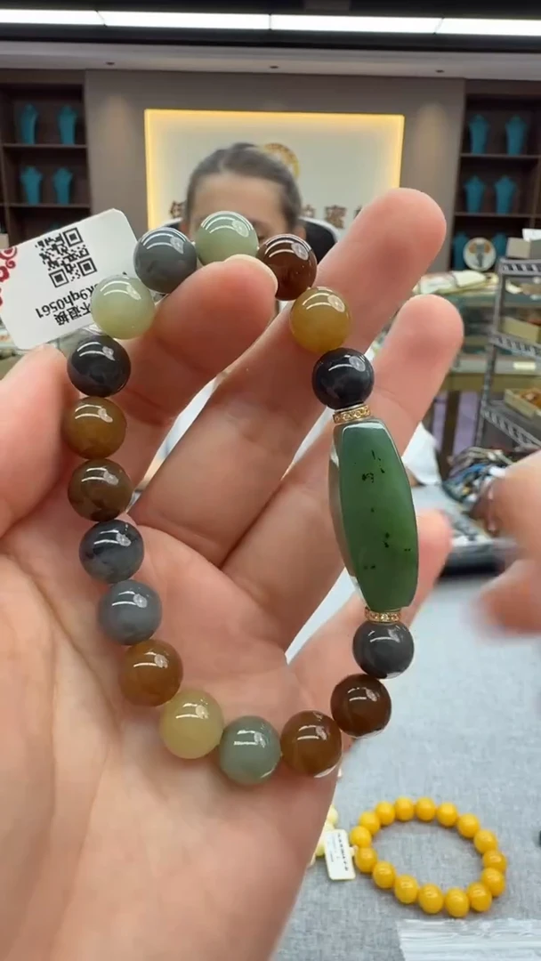 未镶嵌手链和田玉221秒拍号 假一罚三