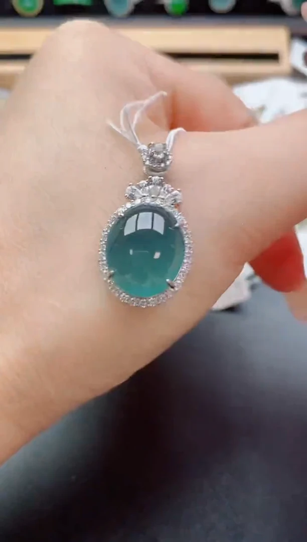 吊坠(赠链)银S925镶嵌翡翠1