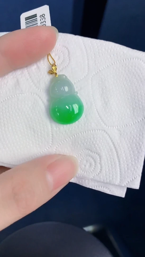 颈饰18K金镶嵌翡翠天然翡翠缅甸A货